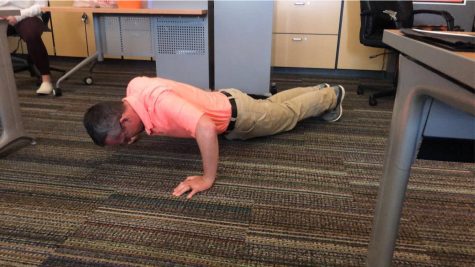 Teacher loses bet, has to do 100 pushups before the bell