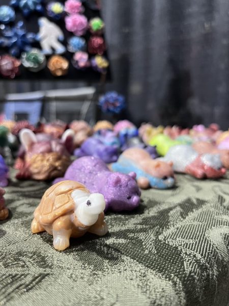 Rock Art, Yarn Animals, and Bread: Christmas Craft Fair Comes to Casper